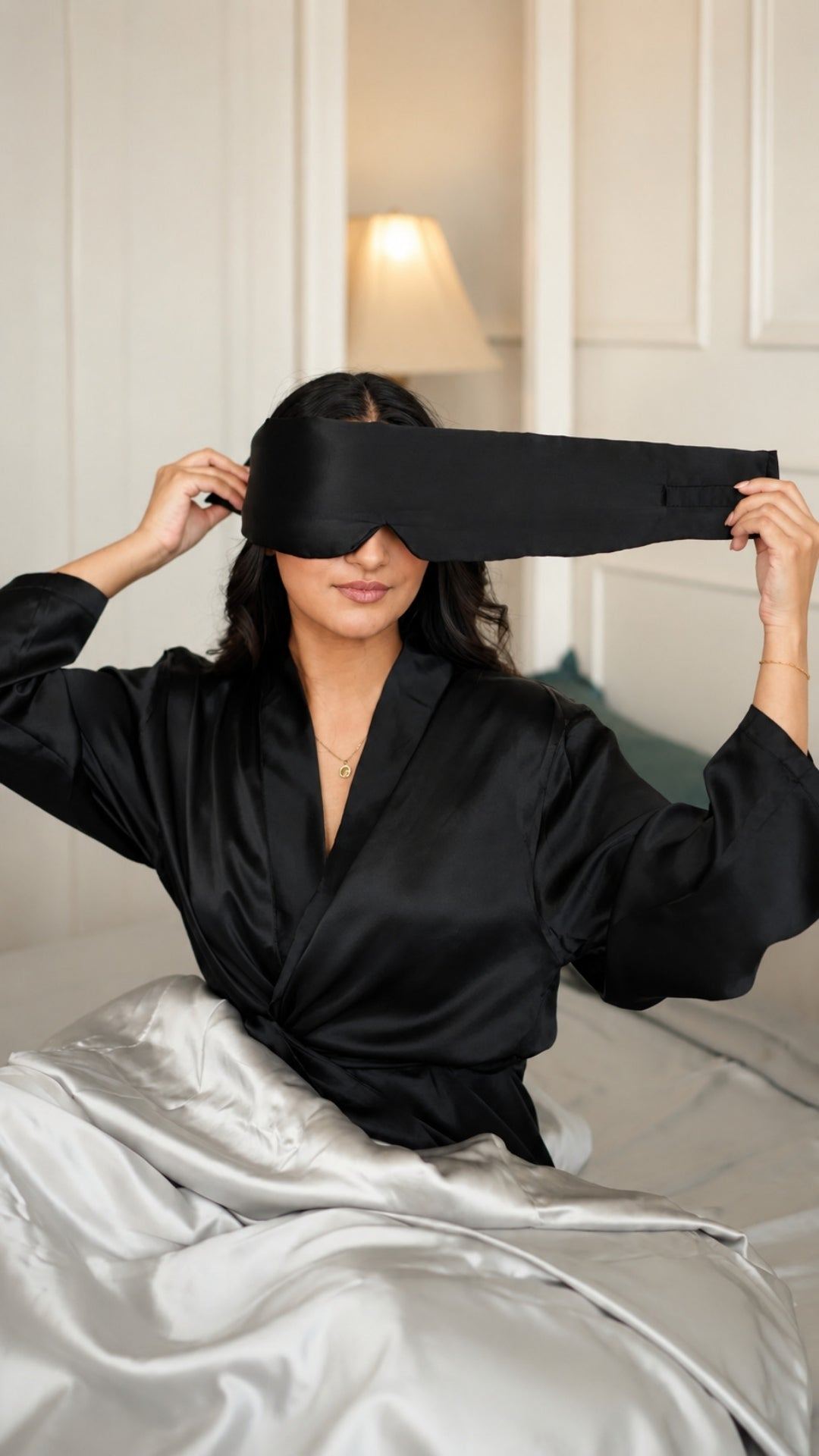 EYE MASK